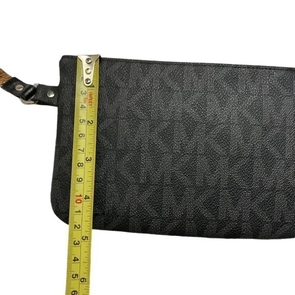 Michael Kors belt bag signature mk gray black L
